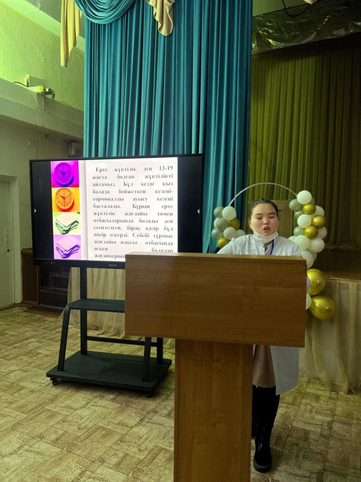 7-8 сыныптарының қыздар жиналысы ұйымдастырылды.