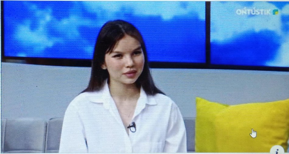Мектебіміздің мақтанышы Алина Есенгелдиева: Шетелдік 20 университеттен шақырту алған