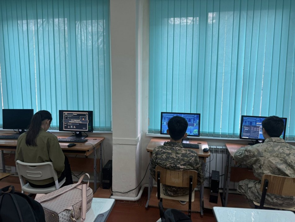 А.Макаренко атындағы №41 мектеп-лицейінде «Qarzhy Sagshyry» компьютерлік ойыны өткізілді.